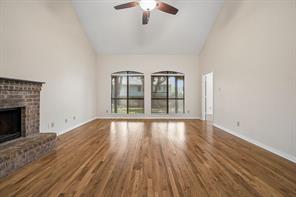 2612 Fountainview Drive - Photo 6