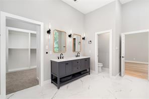 905 Rolling Meadows Court - Photo 11