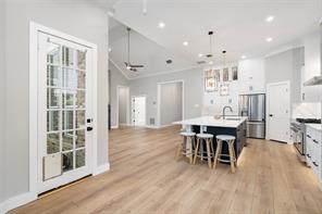 905 Rolling Meadows Court - Photo 19