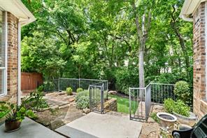 905 Rolling Meadows Court - Photo 23