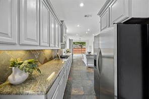 8709 Herns Meadow Lane - Photo 20