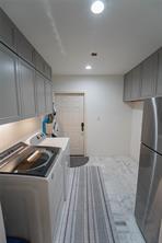 1002 E Lindsey Street - Photo 16