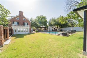 1002 E Lindsey Street - Photo 33