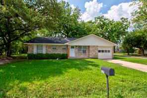 327 W Mckinney Street - Photo 1