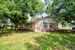 327 W Mckinney Street - Photo 23