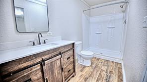 504 Fannin Street - Photo 6