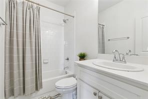 2941 Gordon Avenue - Photo 10