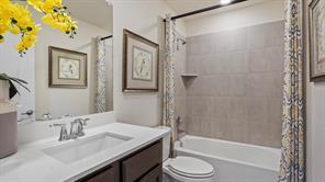 2502 Wesley Avenue - Photo 23