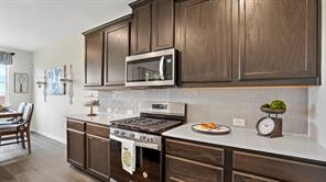 2502 Wesley Avenue - Photo 5