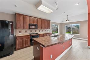 9863 Red Cedar Drive - Photo 11