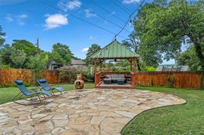 9913 Burgundy Lane - Photo 27