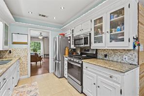 110 S Binkley Street - Photo 13