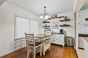 110 S Binkley Street - Photo 15