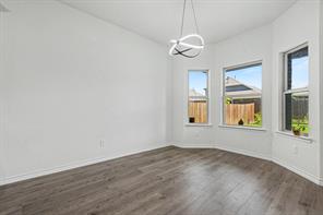 10600 Breezeway Drive - Photo 13