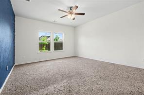 10600 Breezeway Drive - Photo 18