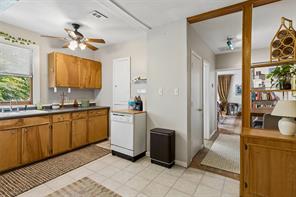 826 N Bishop Avenue - Photo 13