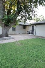 2702 Belknap Avenue - Photo 14