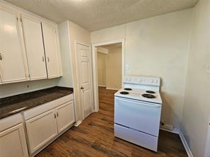 6540 Hollis Avenue - Photo 11