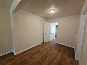 6540 Hollis Avenue - Photo 7