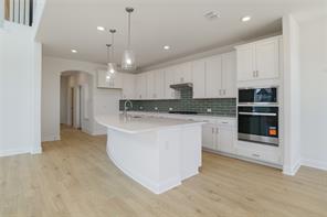 8705 Acorn Avenue - Photo 3