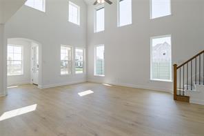 8705 Acorn Avenue - Photo 5