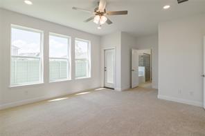 8705 Acorn Avenue - Photo 7