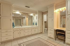 710 S Main Street - Photo 29