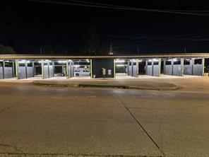 1520 Richmond Road - Photo 4