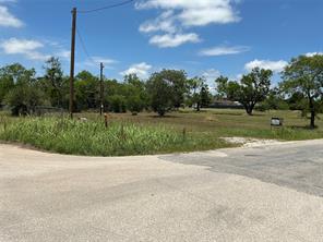 201 NE 22nd Street - Photo 1