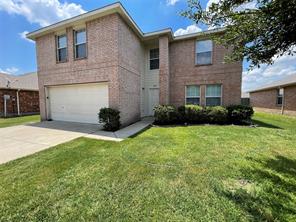 2801 Mockingbird Street - Photo 1