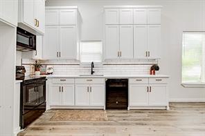 904 S Anglin Street - Photo 2