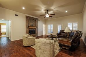 3726 Pensacola Drive - Photo 2