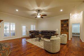 3726 Pensacola Drive - Photo 3