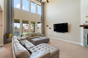341 Vista Park Drive - Photo 5