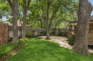 1908 Scarlett Court - Photo 36
