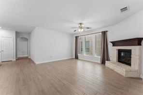 2104 Barx Drive - Photo 4