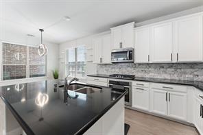 2104 Barx Drive - Photo 9