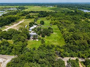 1900 Haymarket Road - Photo 3