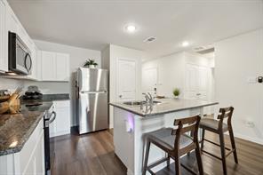 2326 Harding Street - Photo 13