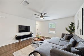 2326 Harding Street - Photo 15