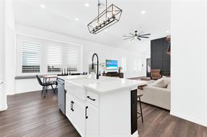 720 Skyview Court - Photo 10