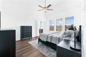 720 Skyview Court - Photo 14