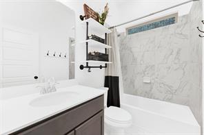 720 Skyview Court - Photo 22