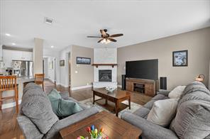 1943 Silverleaf Drive - Photo 7