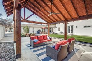 6441 Park Lane - Photo 1
