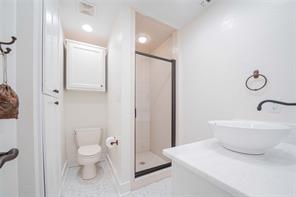 582 Windy Point Drive - Photo 27