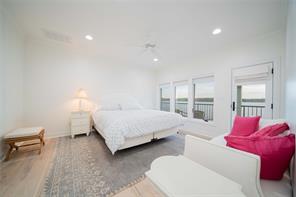 582 Windy Point Drive - Photo 37