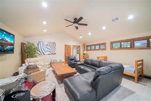 582 Windy Point Drive - Photo 39