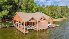 582 Windy Point Drive - Photo 7
