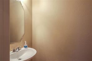 9130 Bottlebrush Lane - Photo 17